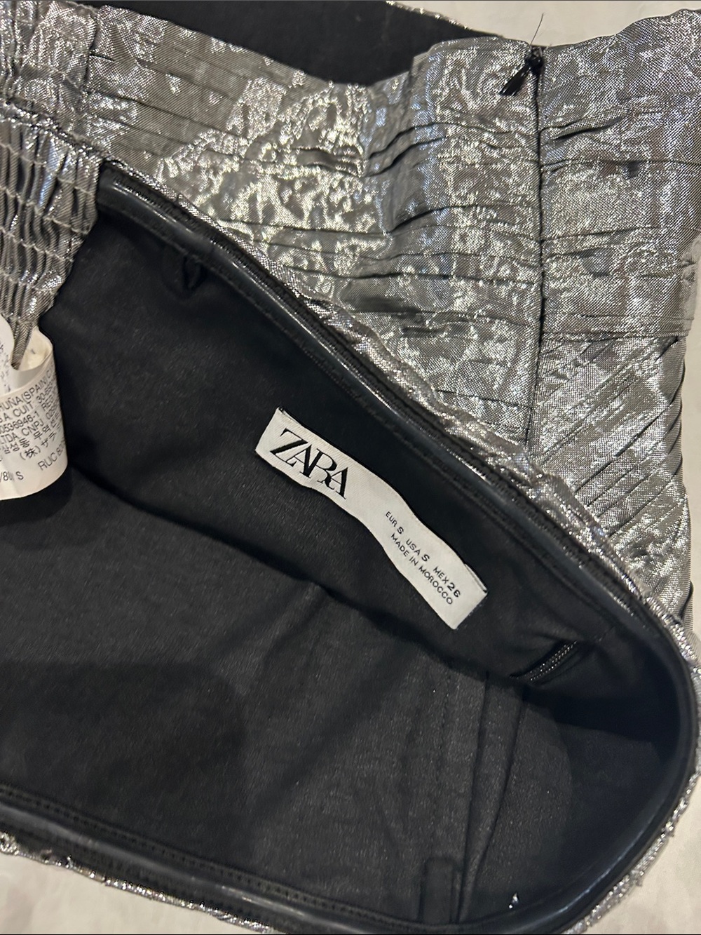 Zara Silver Metallic Strapless Pleated crop top - Picture 3 of 4